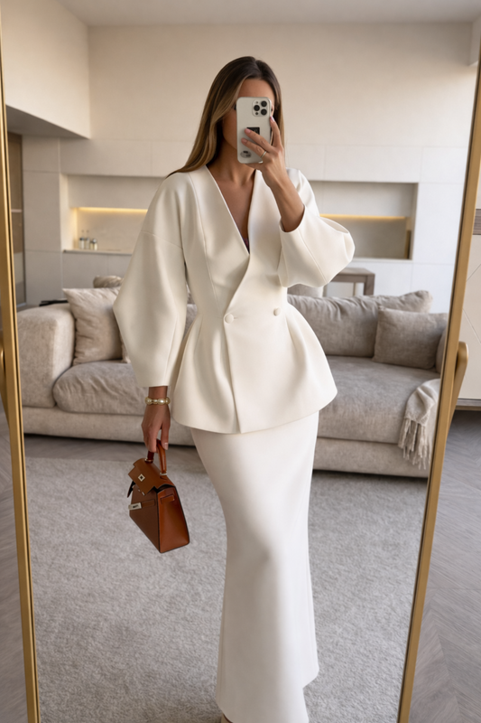 VALERIA – Elegancia Esculpida