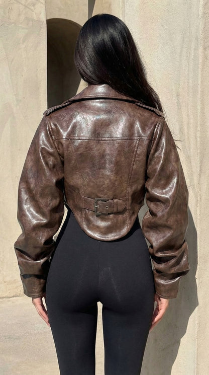 DOLCE - Chaqueta de cuero que define tu silueta y domina tu estilo.