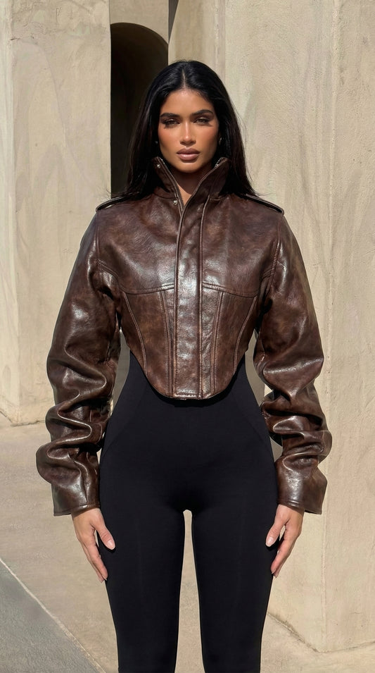 DOLCE - Chaqueta de cuero que define tu silueta y domina tu estilo.