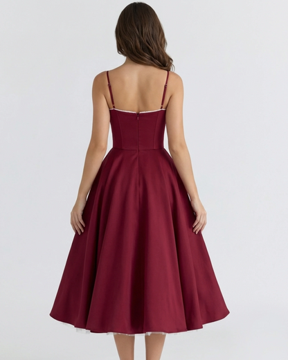 LIVANA - Vestido que te estiliza sin esfuerzo.