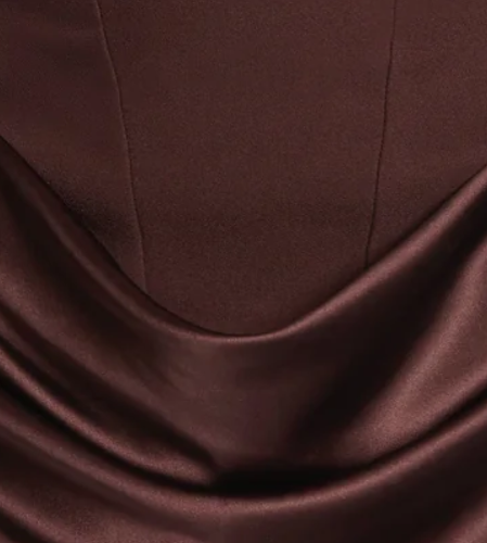 TRIANA - Vestido que te hará robarte todas las miradas.