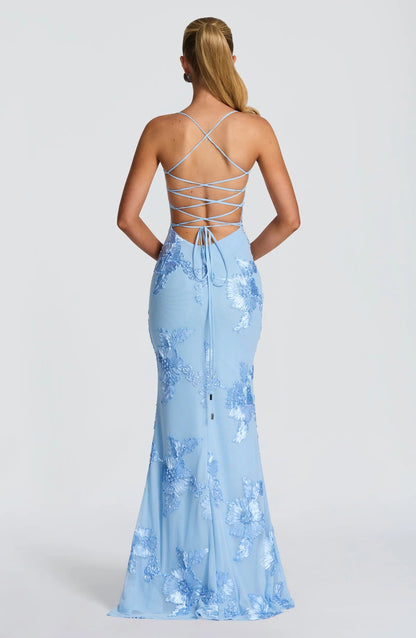 NISS - Vestido que te hará sentir única.