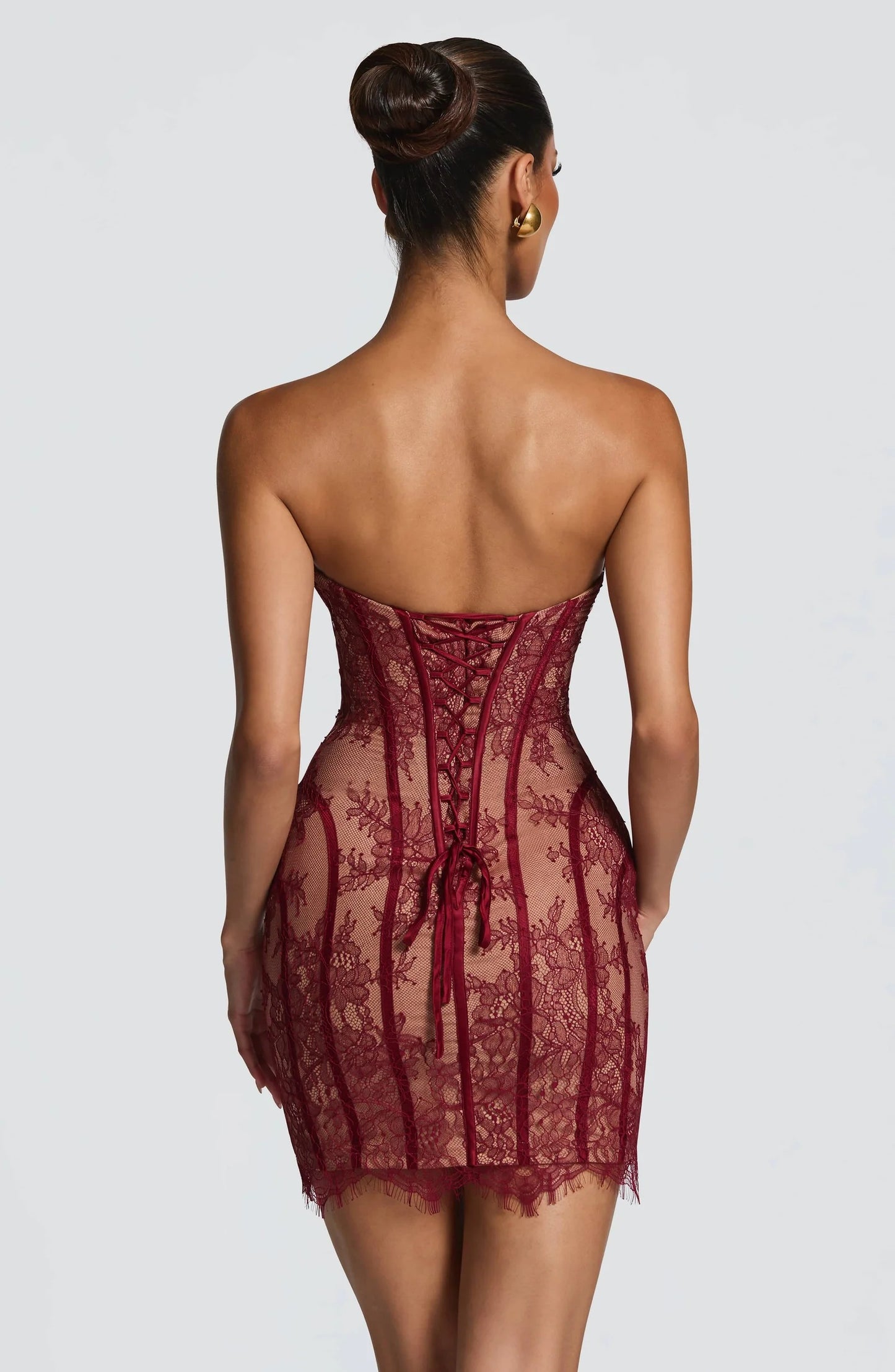 ALMA - Vestido que te hará resaltar en donde quiera que vayas.