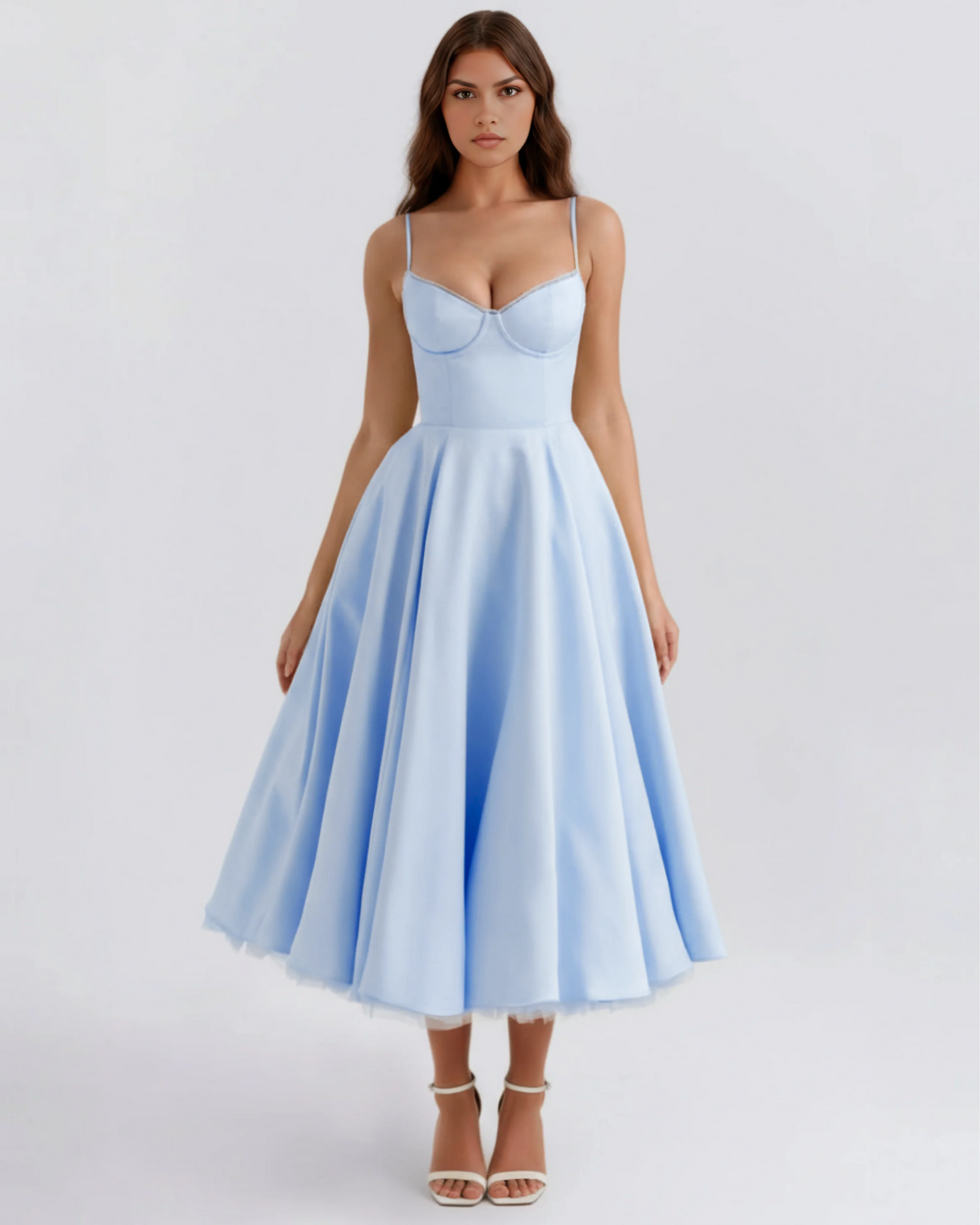 LIVANA - Vestido que te estiliza sin esfuerzo.