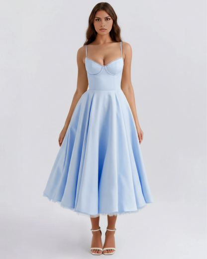 LIVANA - Vestido que te estiliza sin esfuerzo.